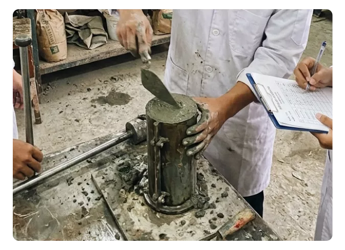 Praktikum Uji Beton untuk Universitas